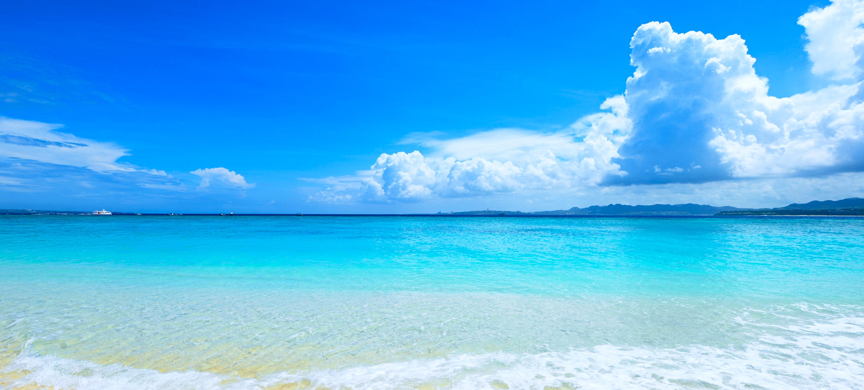 沖縄の海