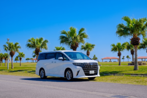 沖縄レンタカーで選ぶならアルファード40系｜3車種比較記事のアイキャッチ