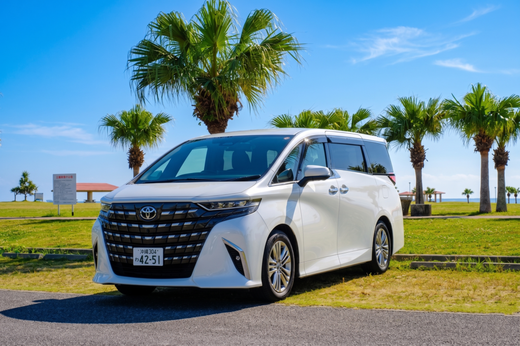 沖縄・豊崎TOMITONのアルファード40系専門レンタカー|40アルスタレンタカー